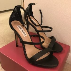 Steve Madden “Sheena”
